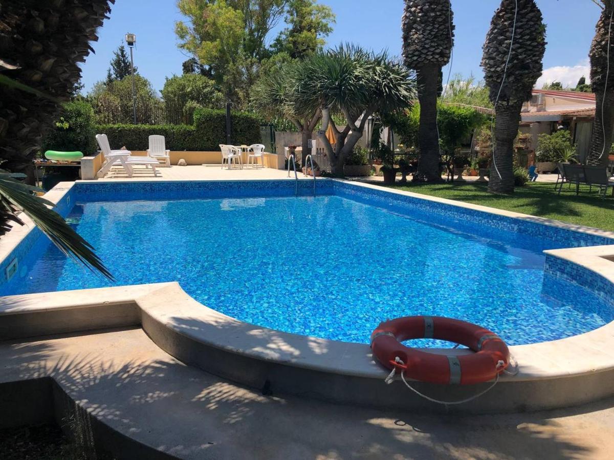 אבולה Villa Yucca מראה חיצוני תמונה