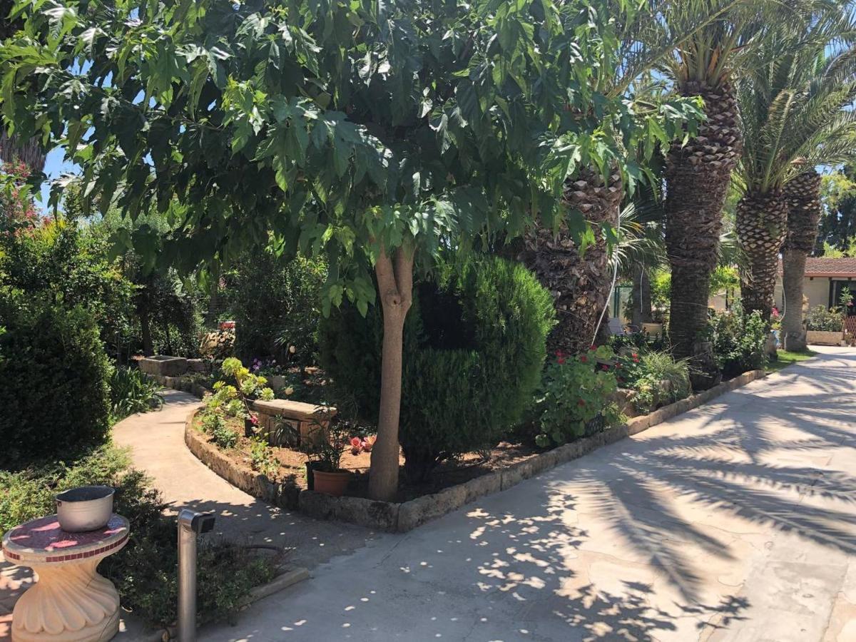 אבולה Villa Yucca מראה חיצוני תמונה