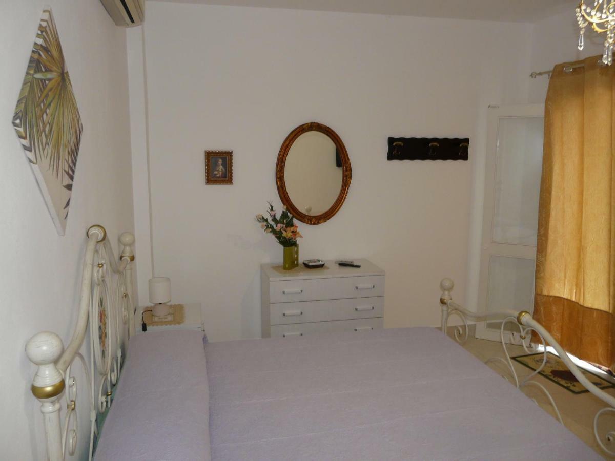 אבולה Villa Yucca מראה חיצוני תמונה